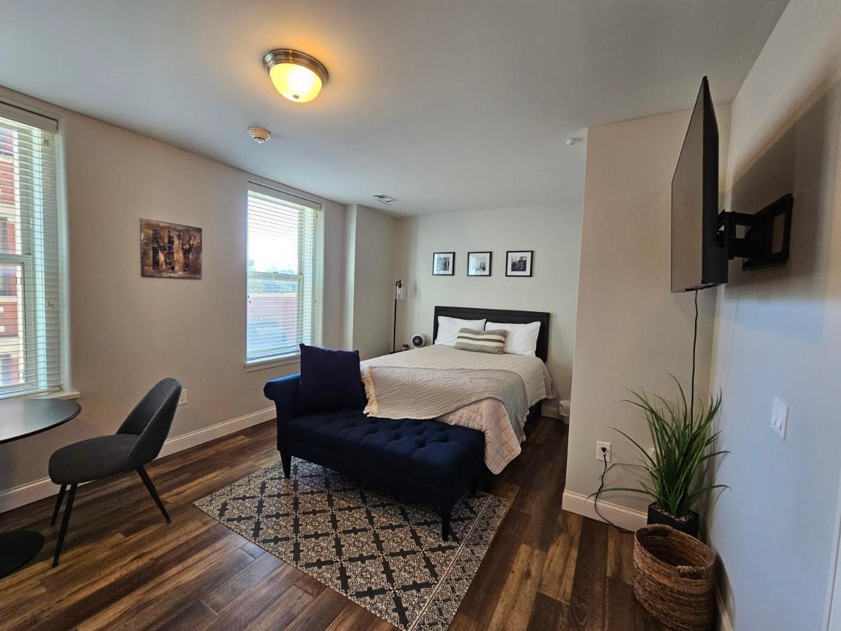 Cozy At The Inman - 214 Apartment Champaign